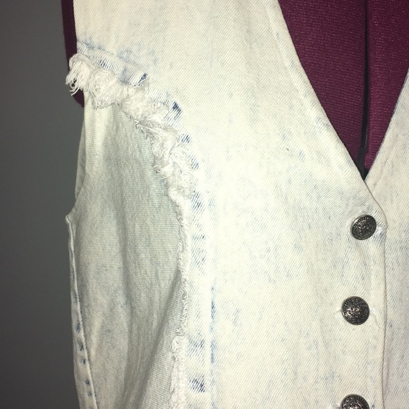 90s Denim Vest - Picture 4 of 8